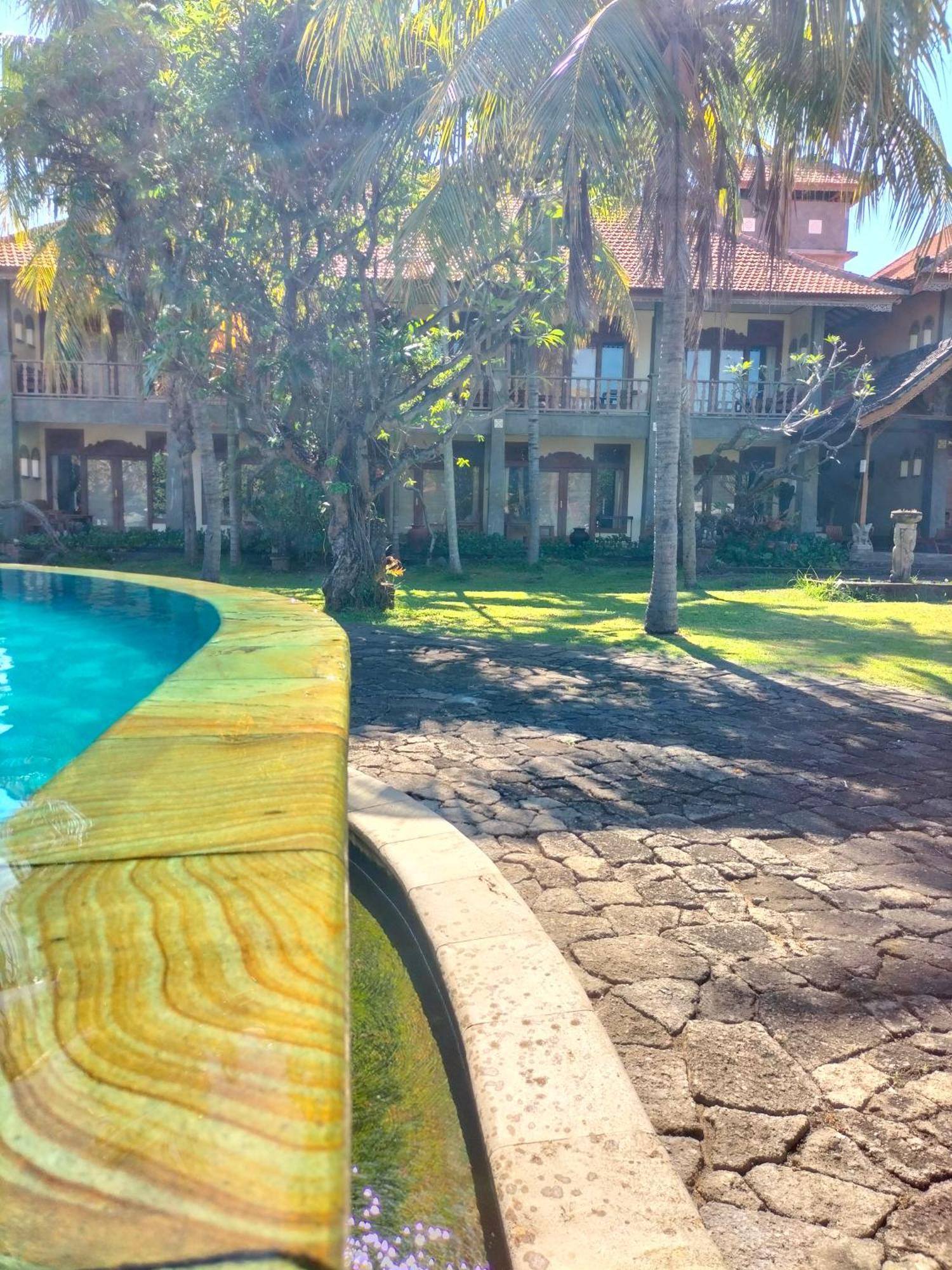 Hotel Seaside Lovina Kültér fotó